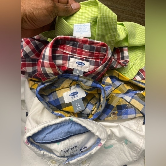 Bundle of 4 Old Navy, Carter, wrangler , design button up dress shirts 3T - Picture 2 of 7